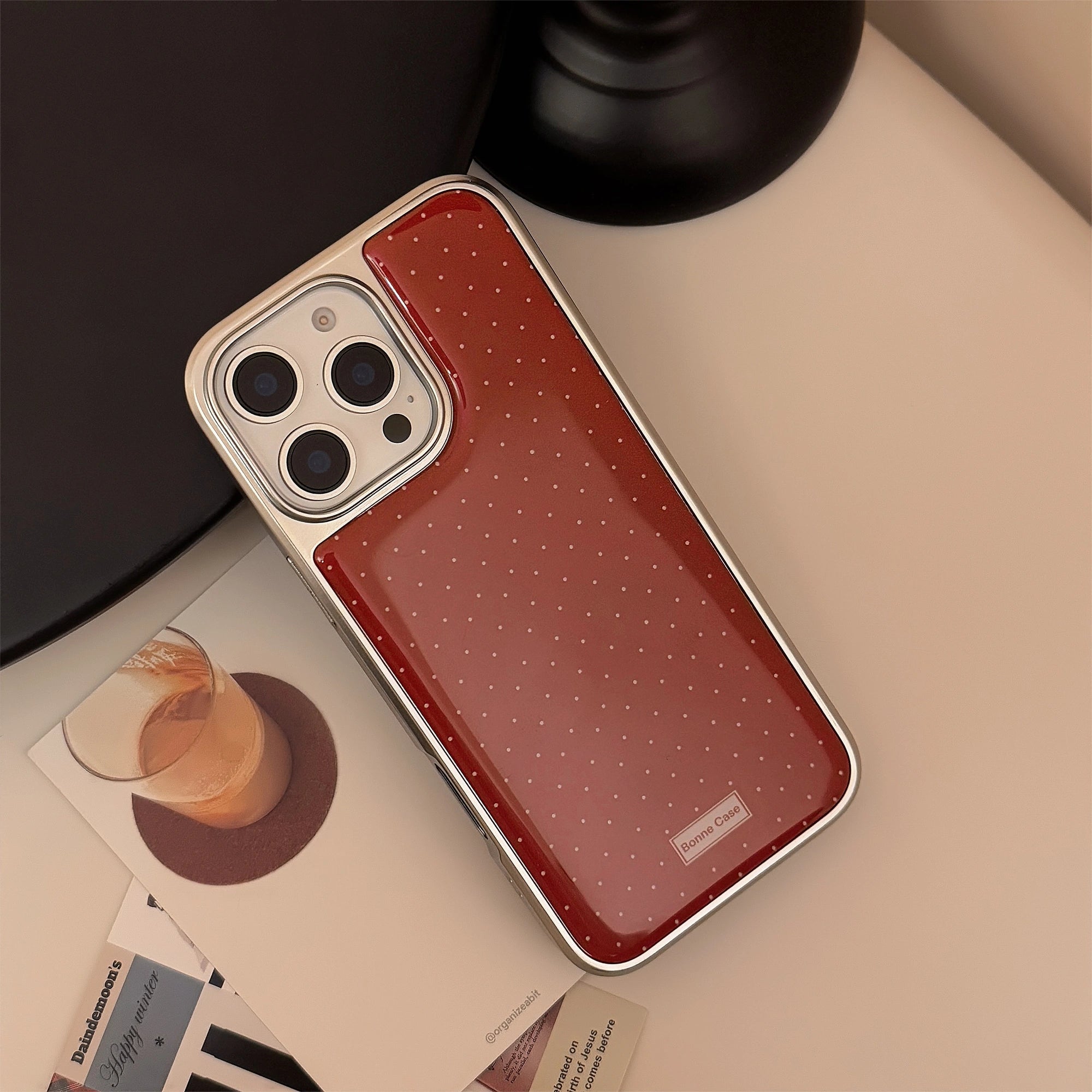 Retro Wave Red - iPhone Case